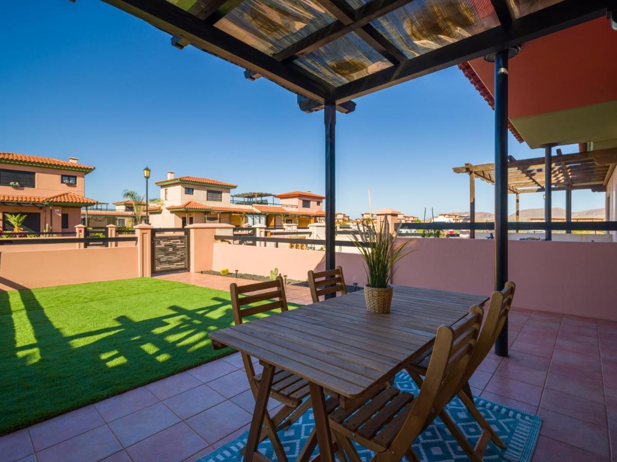 Private Terrace Majanicho Home -Garden & Pool La Oliva Bagian luar foto