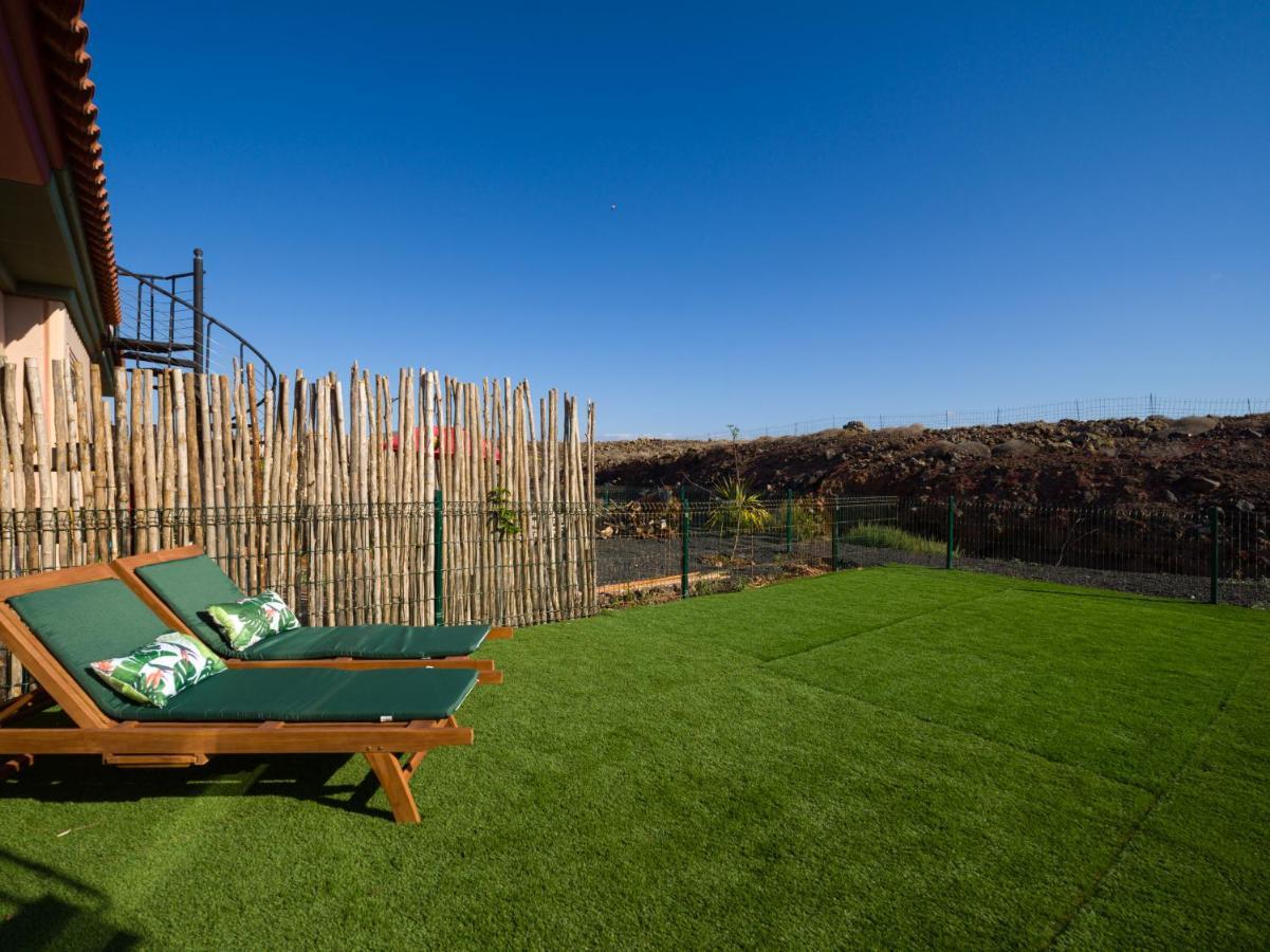 Private Terrace Majanicho Home -Garden & Pool La Oliva Bagian luar foto