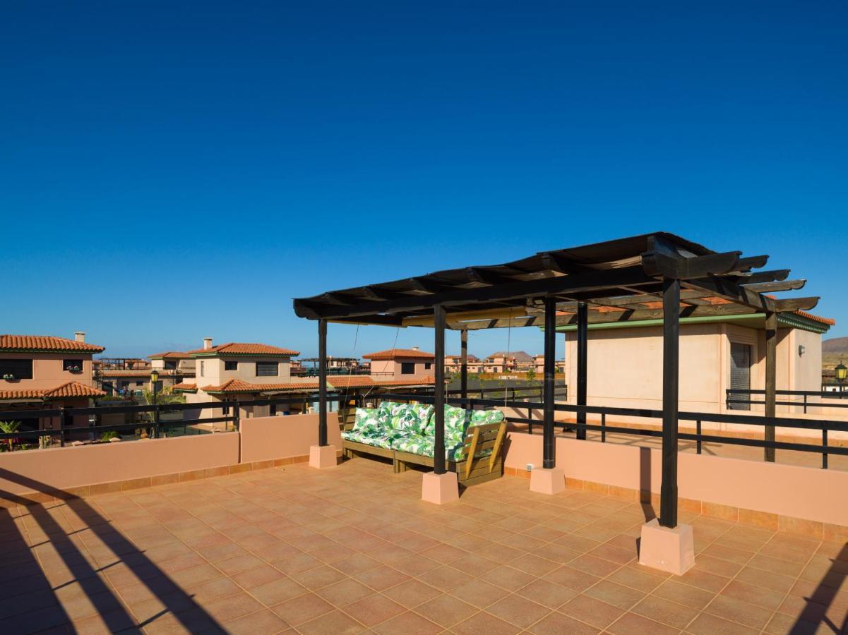 Private Terrace Majanicho Home -Garden & Pool La Oliva Bagian luar foto